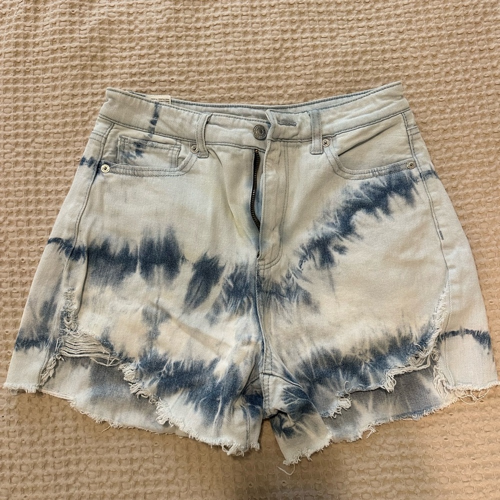Highest rise Mom short